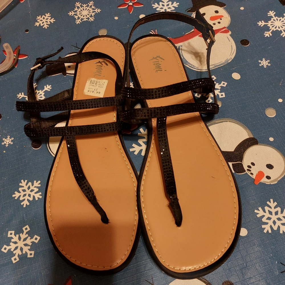 Fioni Sandals